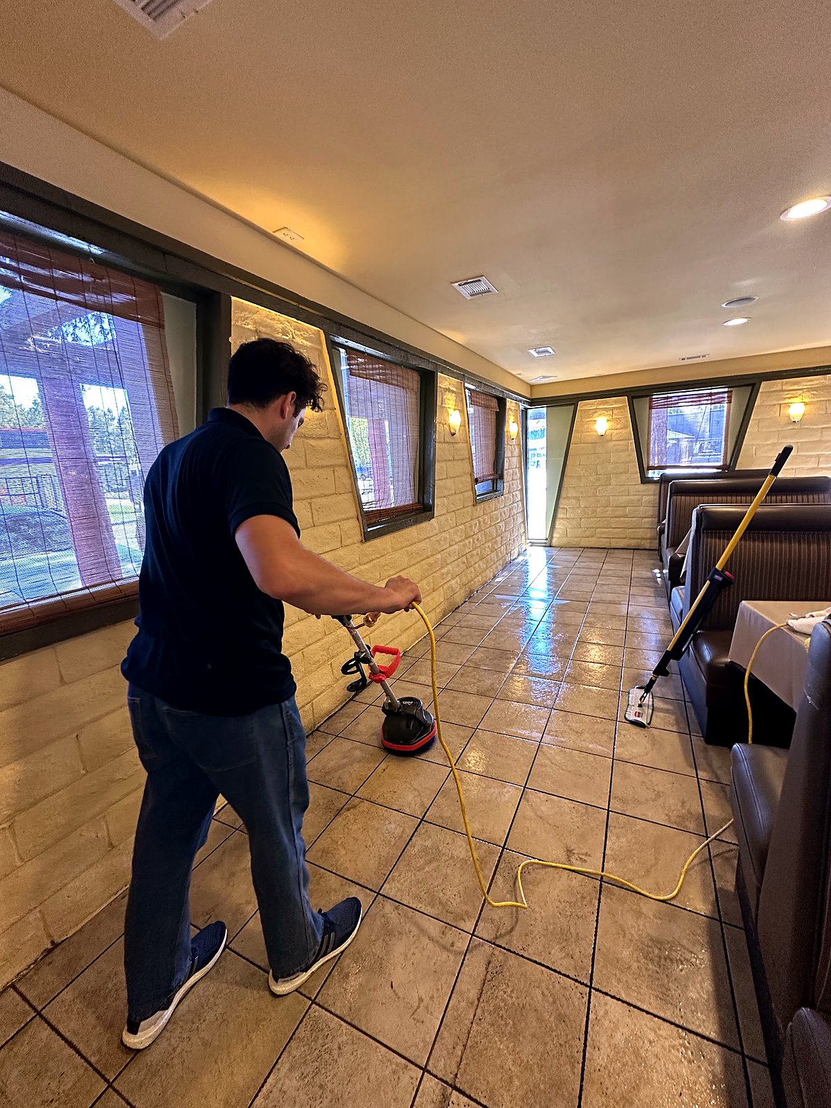 Restaurant Cleanup by Tri-Valley Clean